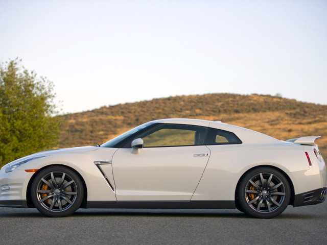 nissan gt-r pic #101818