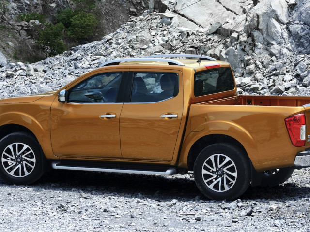 nissan navara pic #121262