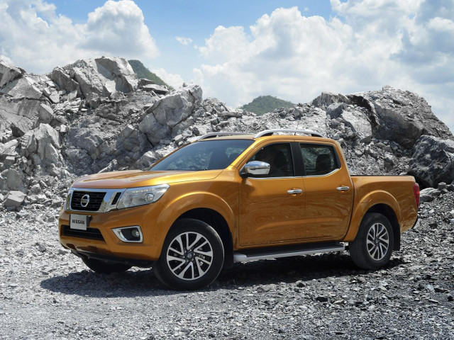 nissan navara pic #121666