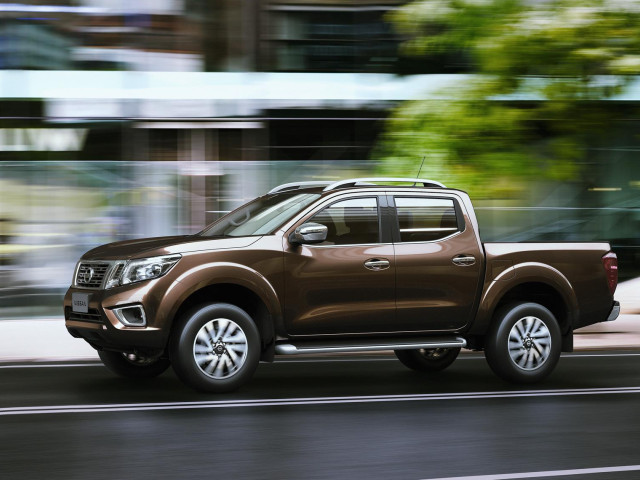 nissan navara pic #121667