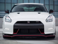 nissan gt-r nismo pic #131162