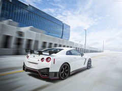 nissan gt-r nismo pic #131170