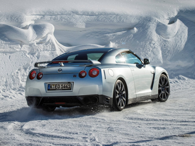 nissan gt-r pic #147008