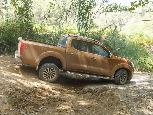 nissan navara pic #150130