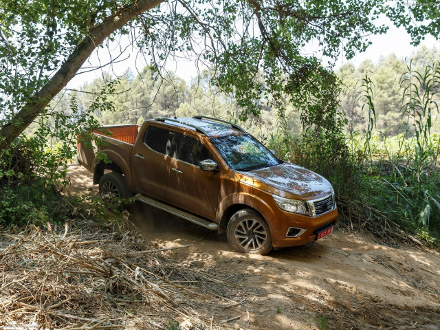 nissan navara pic #150133