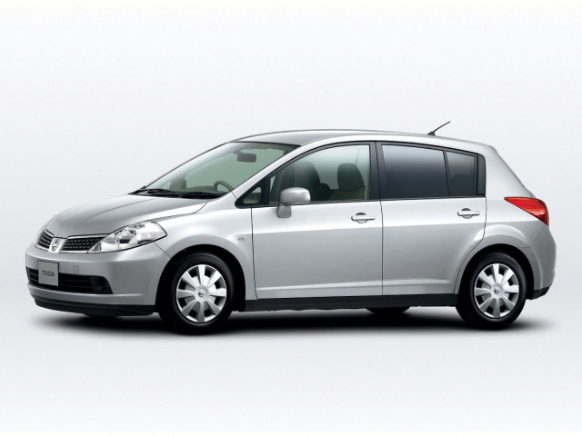 nissan tiida pic #15628