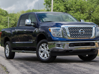 Nissan Titan
