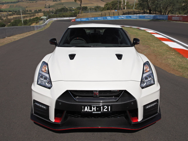 nissan gt-r nismo pic #174536