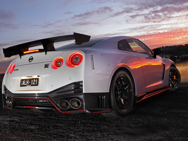 nissan gt-r nismo pic #174544