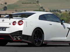 nissan gt-r nismo pic #174548