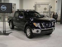 Nissan Frontier pic