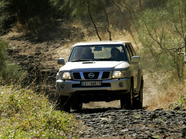 nissan patrol pic #66592