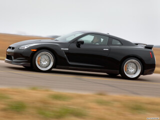 Hennessey Nissan GT-R Godzilla 700