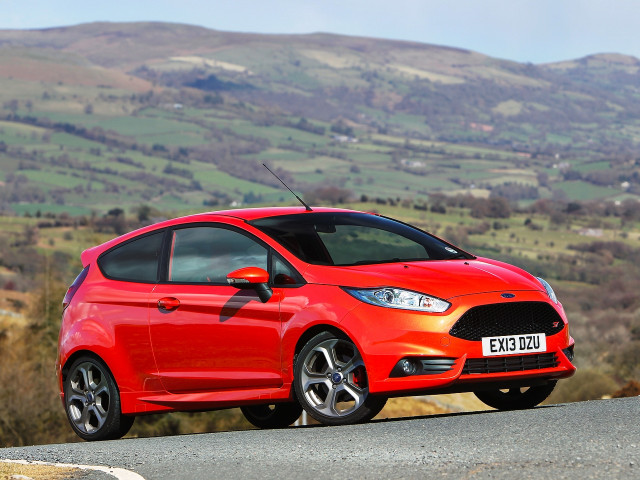 ford fiesta pic #100903