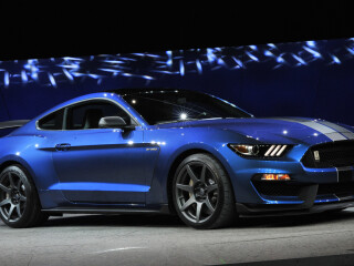 Ford Mustang VI (S550)