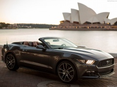 ford mustang convertible pic #137902