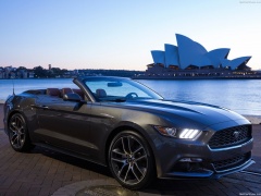 ford mustang convertible pic #137907