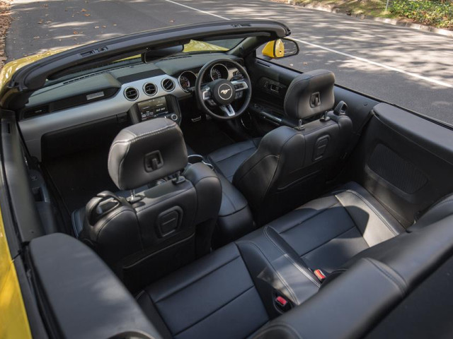 ford mustang gt convertible pic #166375