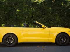 ford mustang gt convertible pic #166392