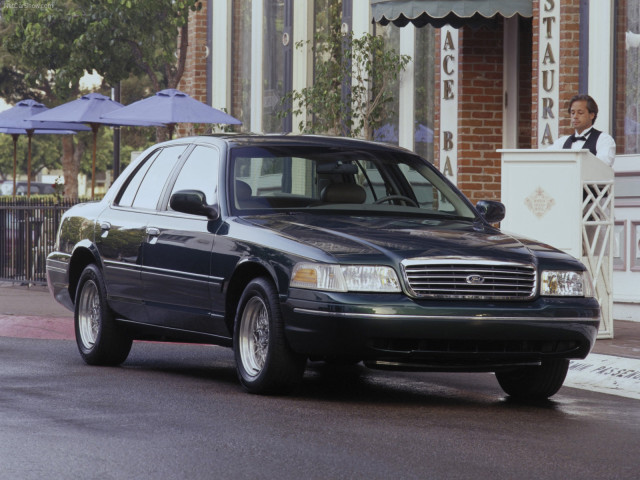 ford crown victoria pic #33122