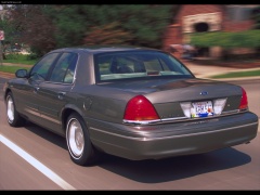 ford crown victoria pic #33128