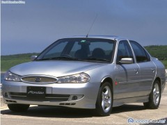 Ford Mondeo pic