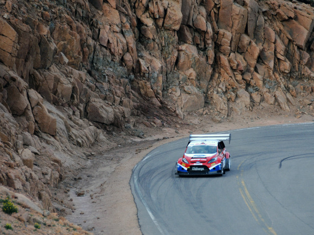 ford fiesta rallycross pic #66047