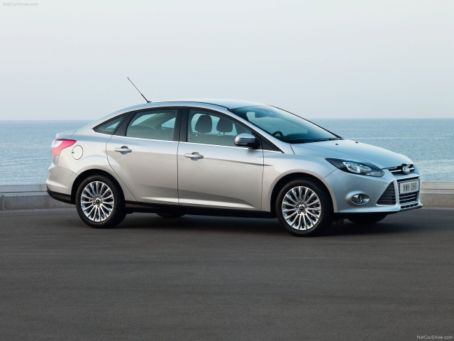 ford focus sedan pic #76058