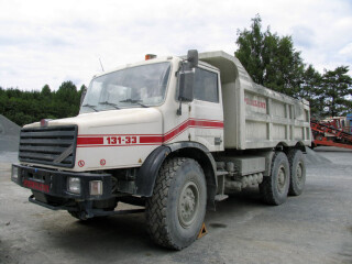 Perlini 131-33