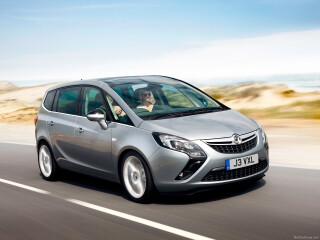 Vauxhall Zafira III (C)
