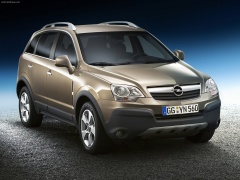 Opel Antara pic