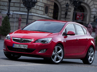 Opel Astra IV (J)