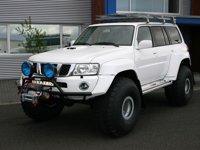 arctic trucks nissan patrol pic #61482