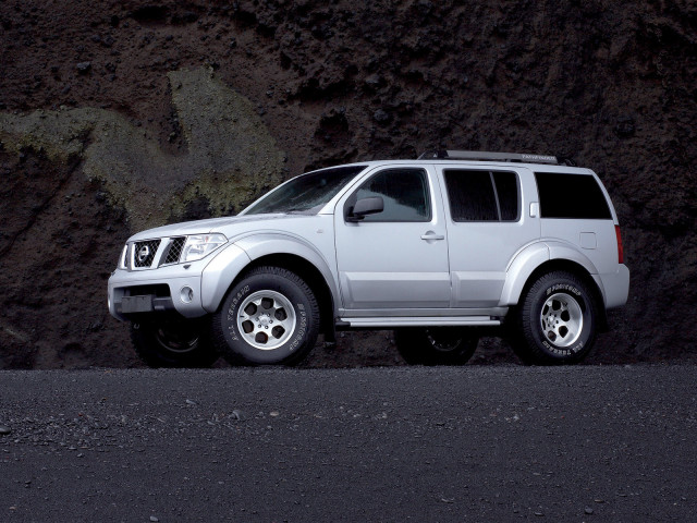 arctic trucks nissan pathfinder pic #61483