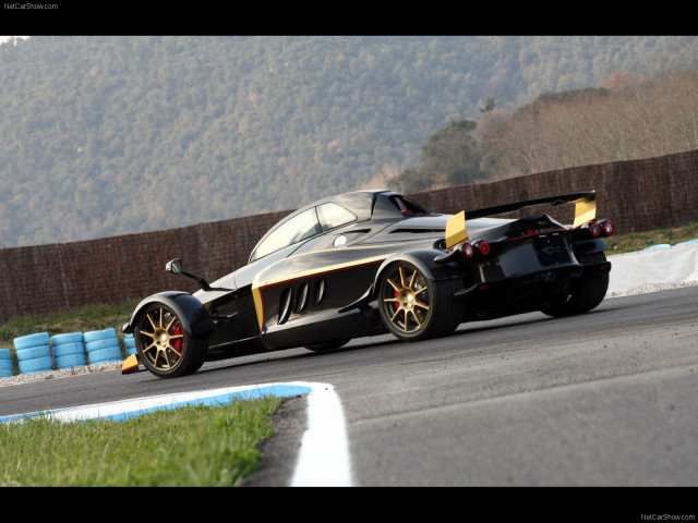 tramontana r pic #62740