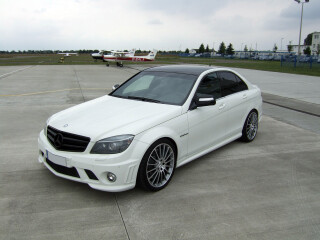 AVUS Performance Mercedes C63 AMG