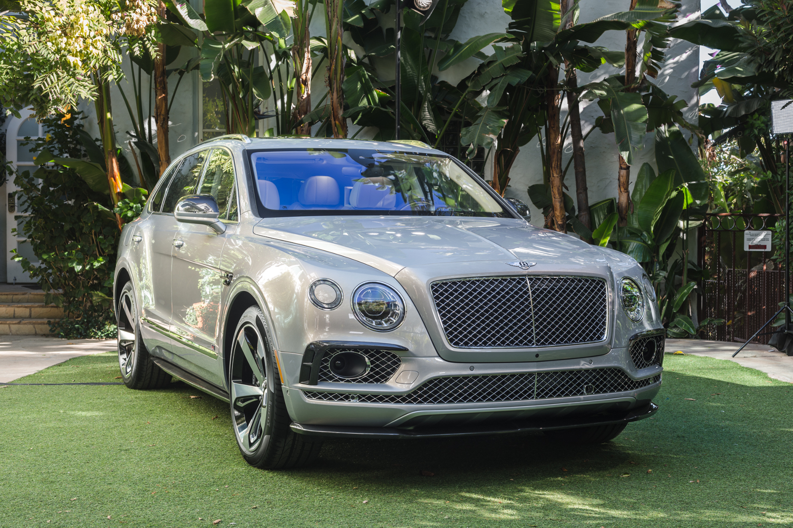 Is More Powerful Bentley Bentayga 'Coupe' scheduled for 2016?
