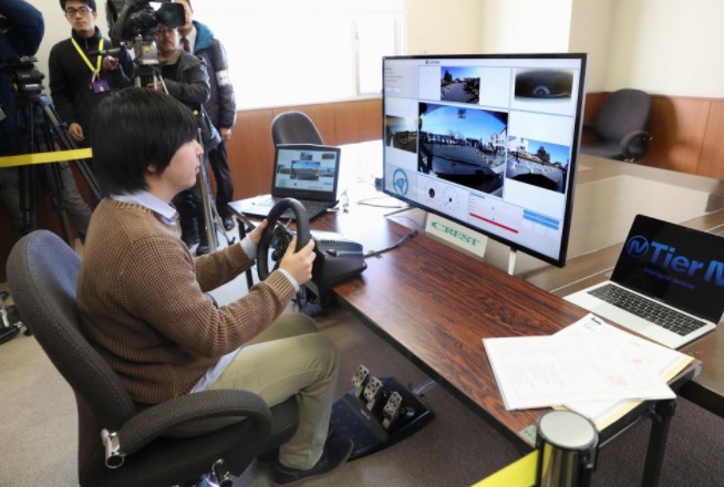 The first live tests of the unmanned car began in Japan