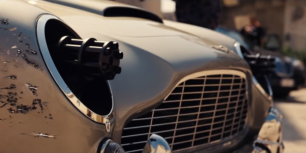 Aston Martin will receive machine guns in the headlights in James Bond movie (VIDEO)