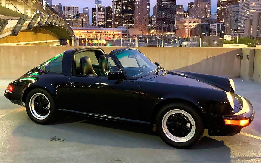 Tom Cruise's Porsche 911 will be auctioned off