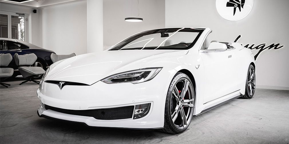 Tesla Model S turned into a convertible