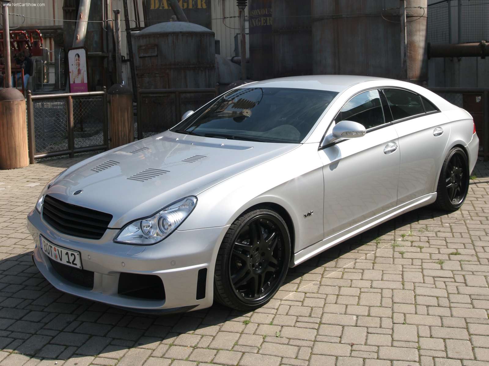 Brabus CLS V12 S Rocket photos PhotoGallery with 5 pics