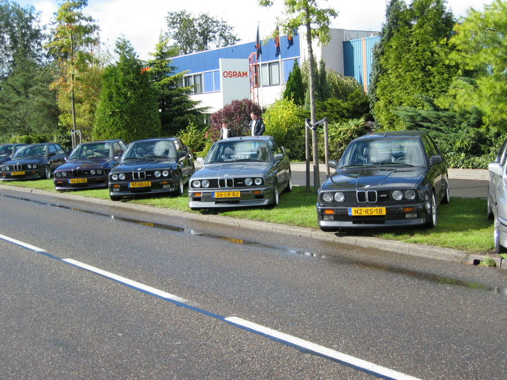BMW 3-series E30 photo 36252