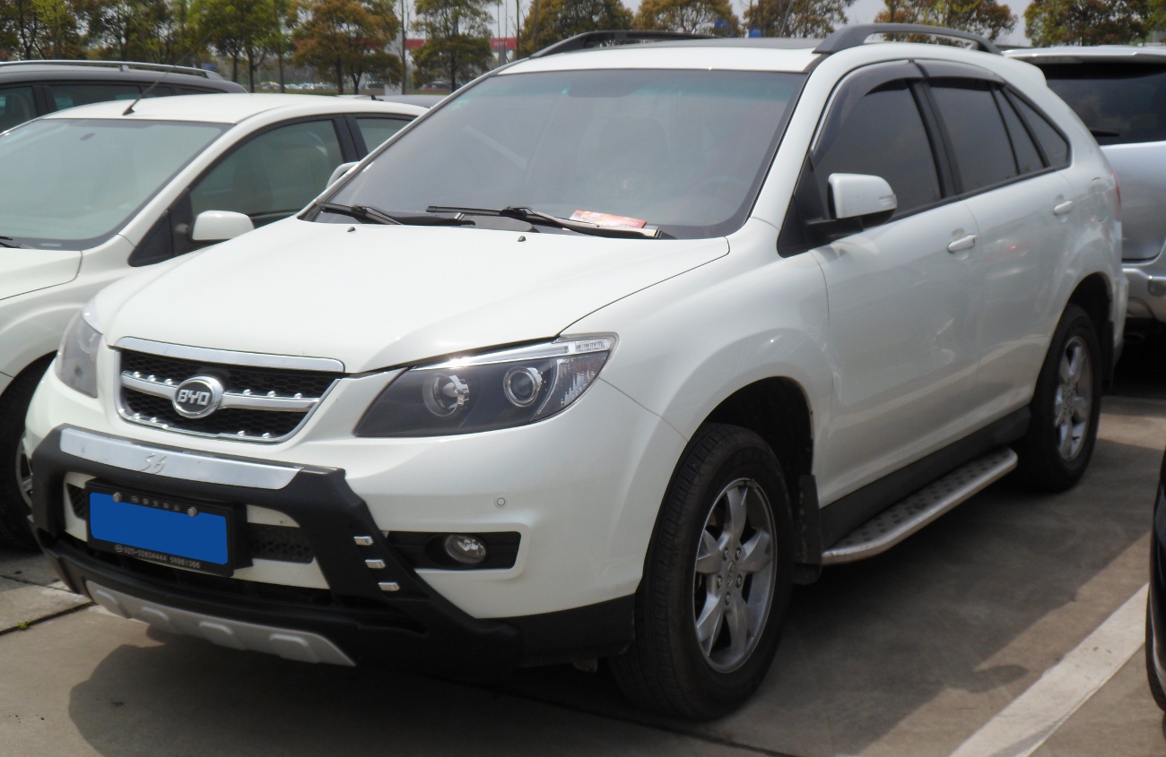 BYD S6 photo 107246