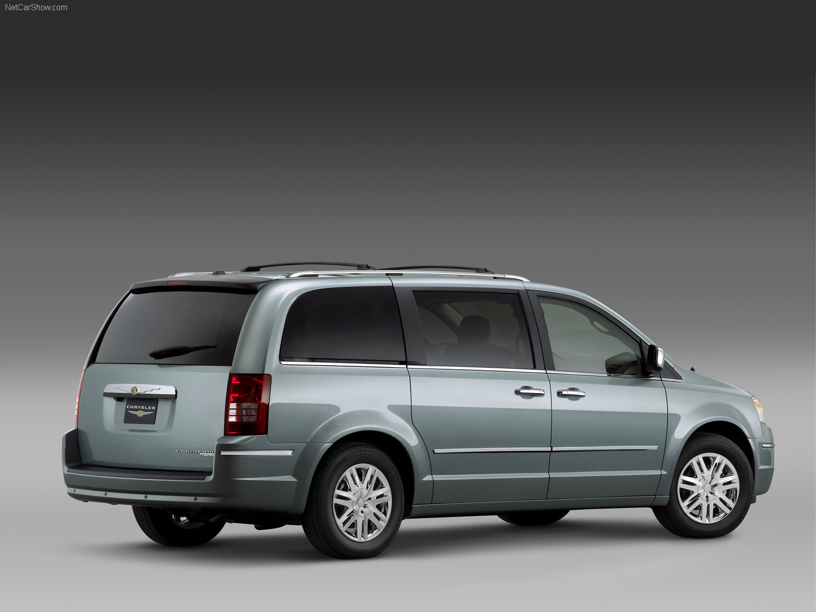 Chrysler Town&Country photo 40575