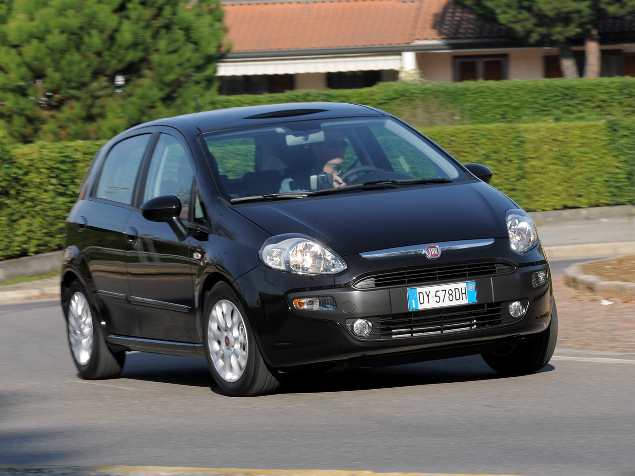 Fiat Punto photo 98060