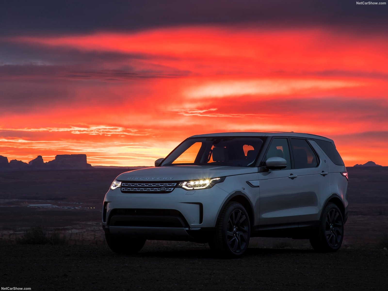 Land Rover Discovery photo 180276