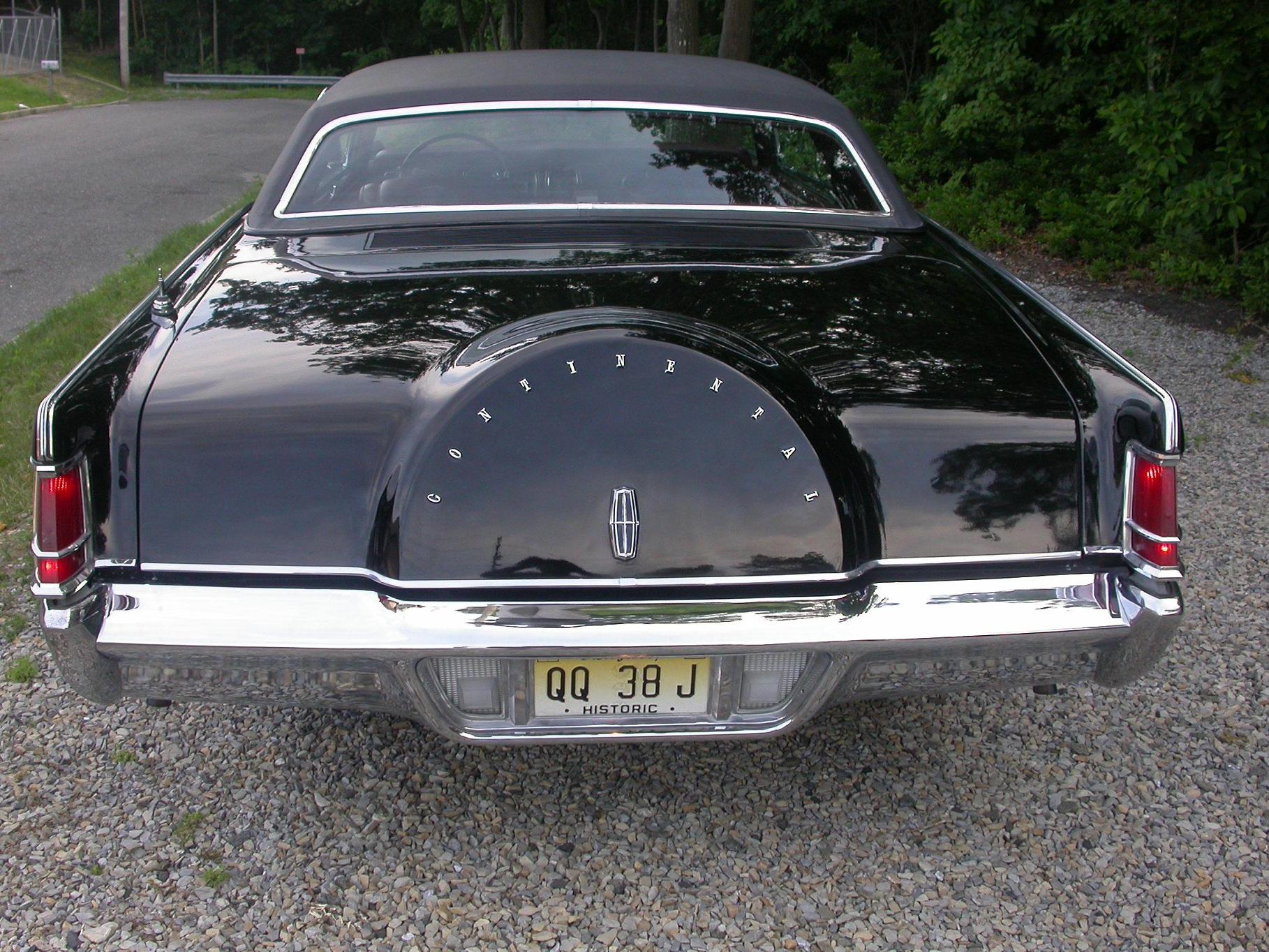 Lincoln Continental Mark III photo 29824