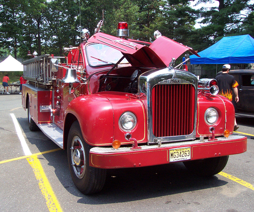Mack Fire Truck photo 5867