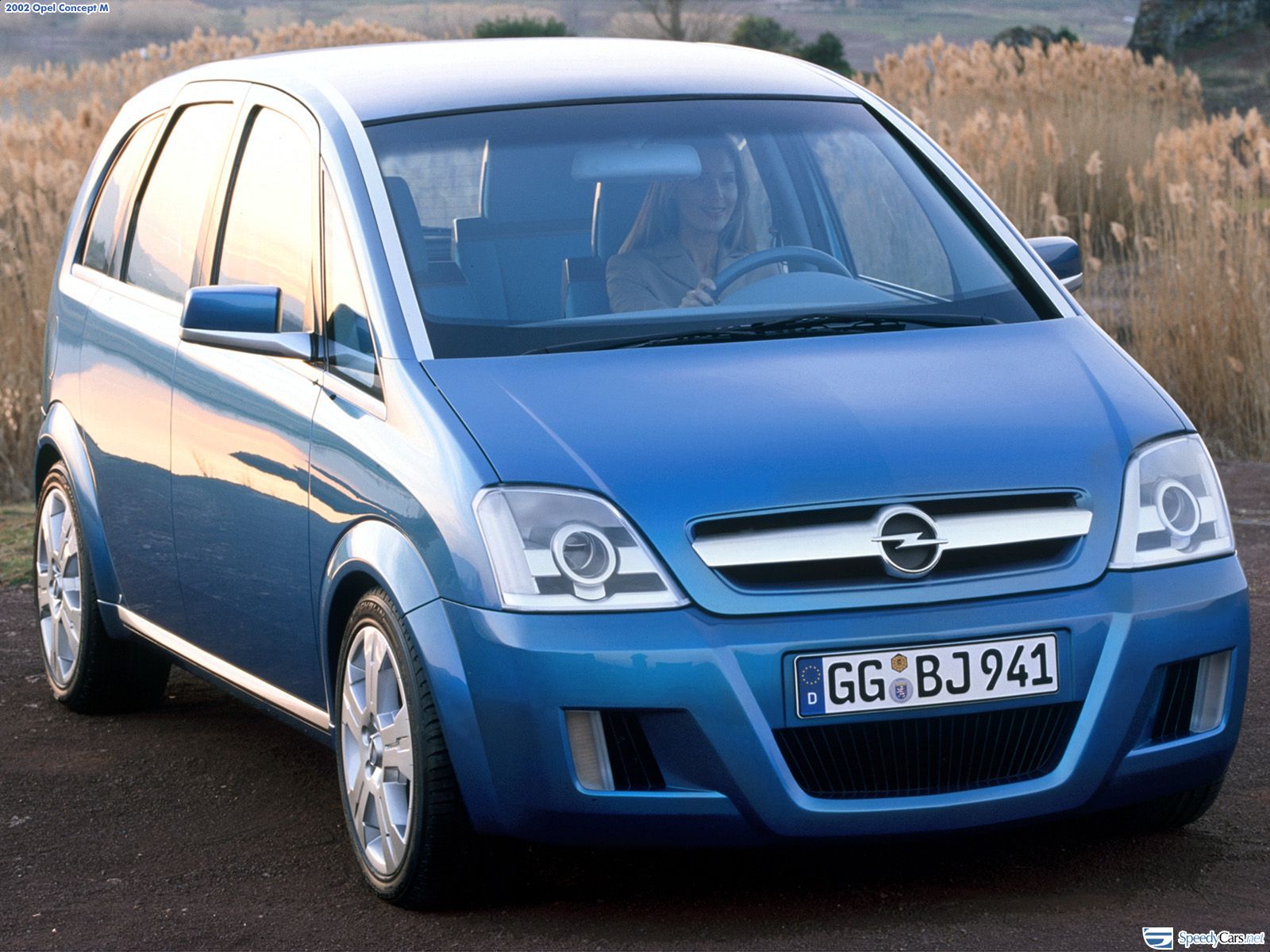 Opel Concept M photo 5393
